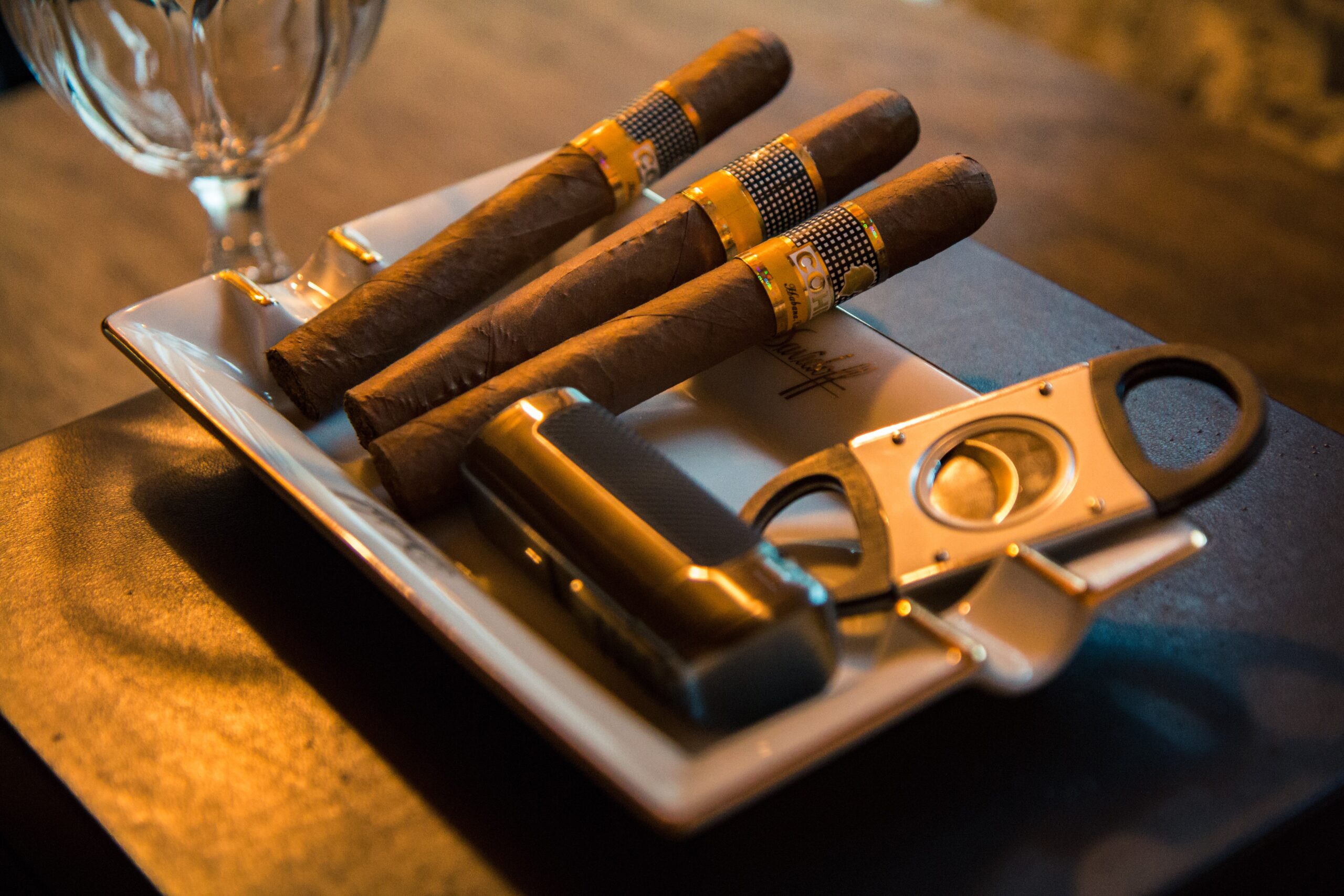 What Is A Wedge Cigar Cutter?